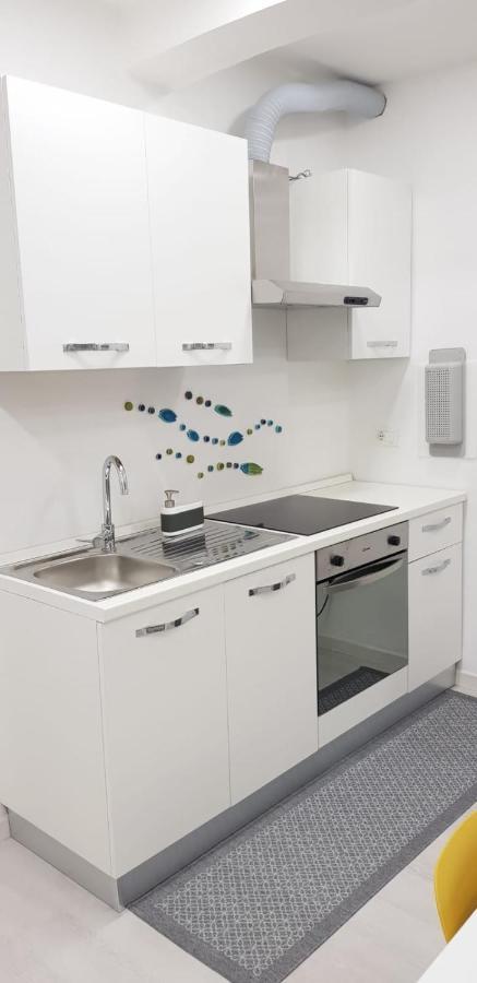 Holiday House Fieravecchia Σαλέρνο Εξωτερικό φωτογραφία